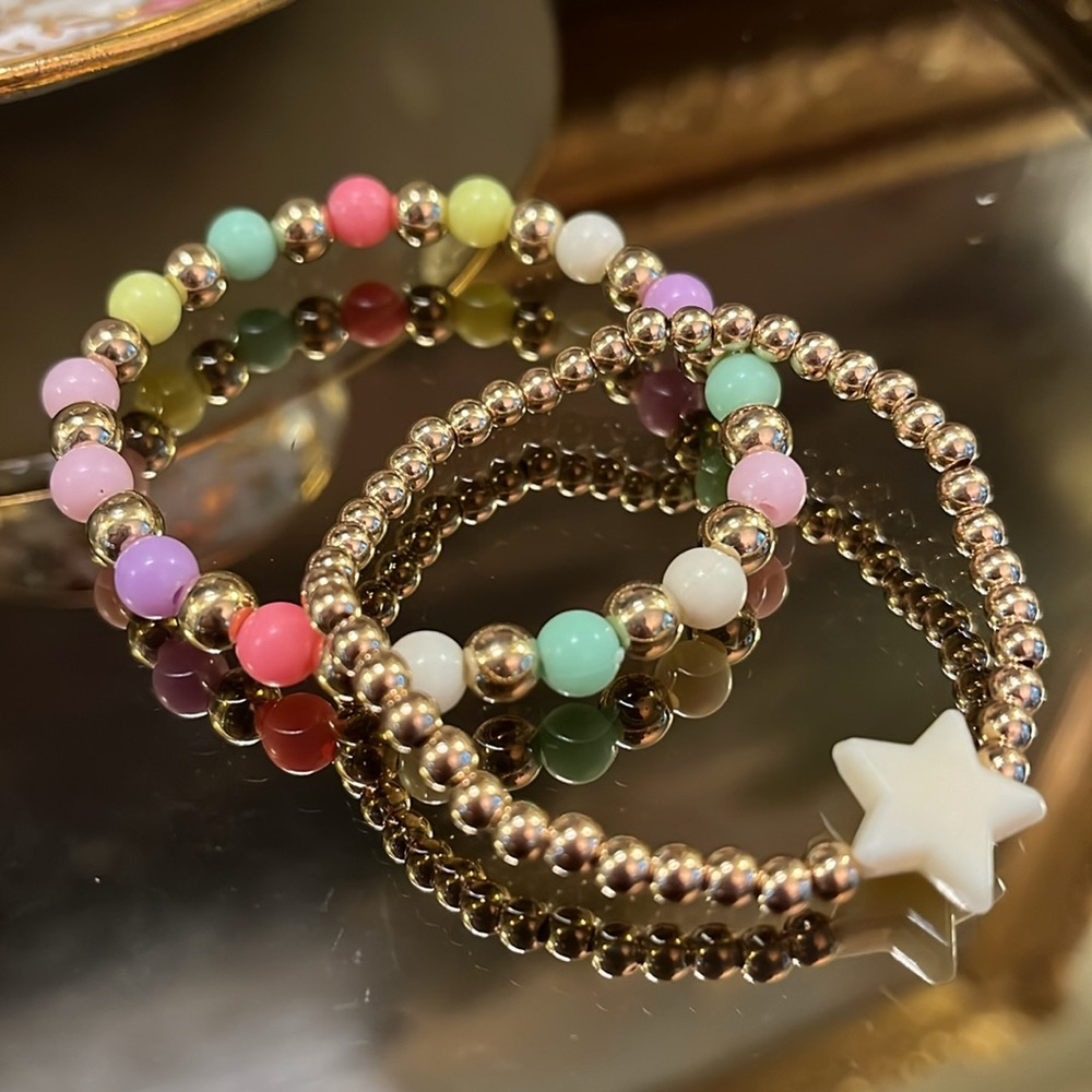 Multicolored Star Stretch Bracelet Set